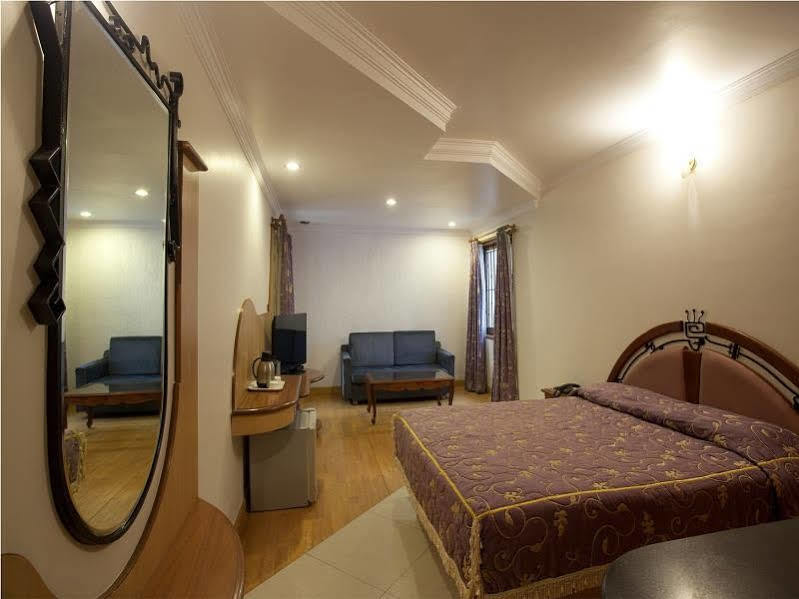 Grand Inn Bangalore Exterior photo